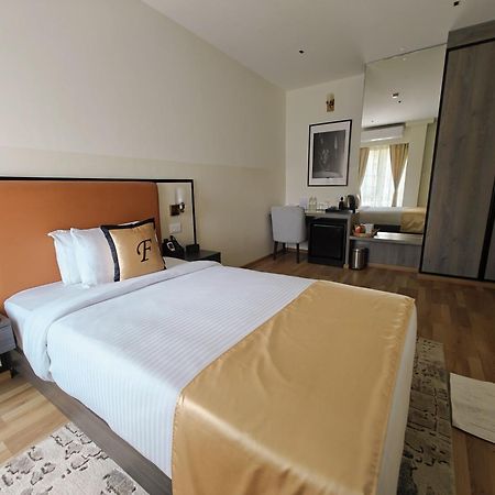 Shulem Boutique Hotel Dimāpur Buitenkant foto