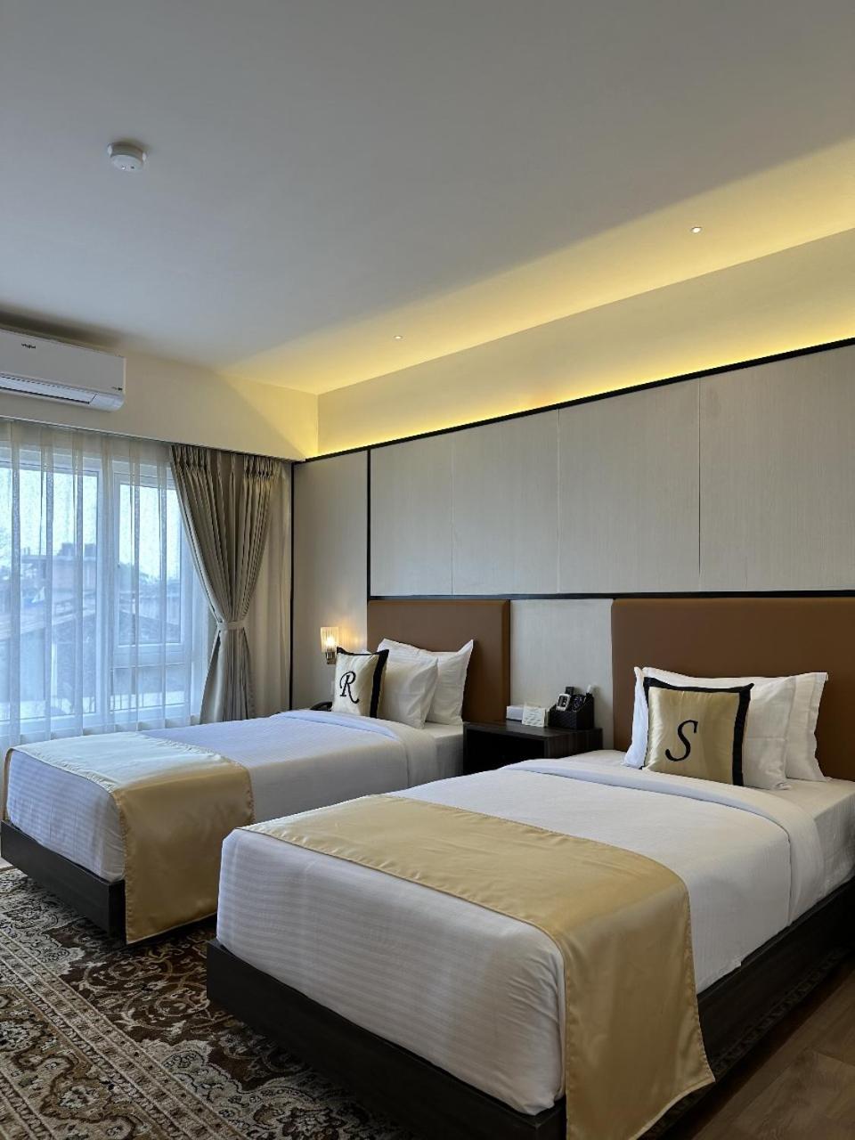 Shulem Boutique Hotel Dimāpur Buitenkant foto