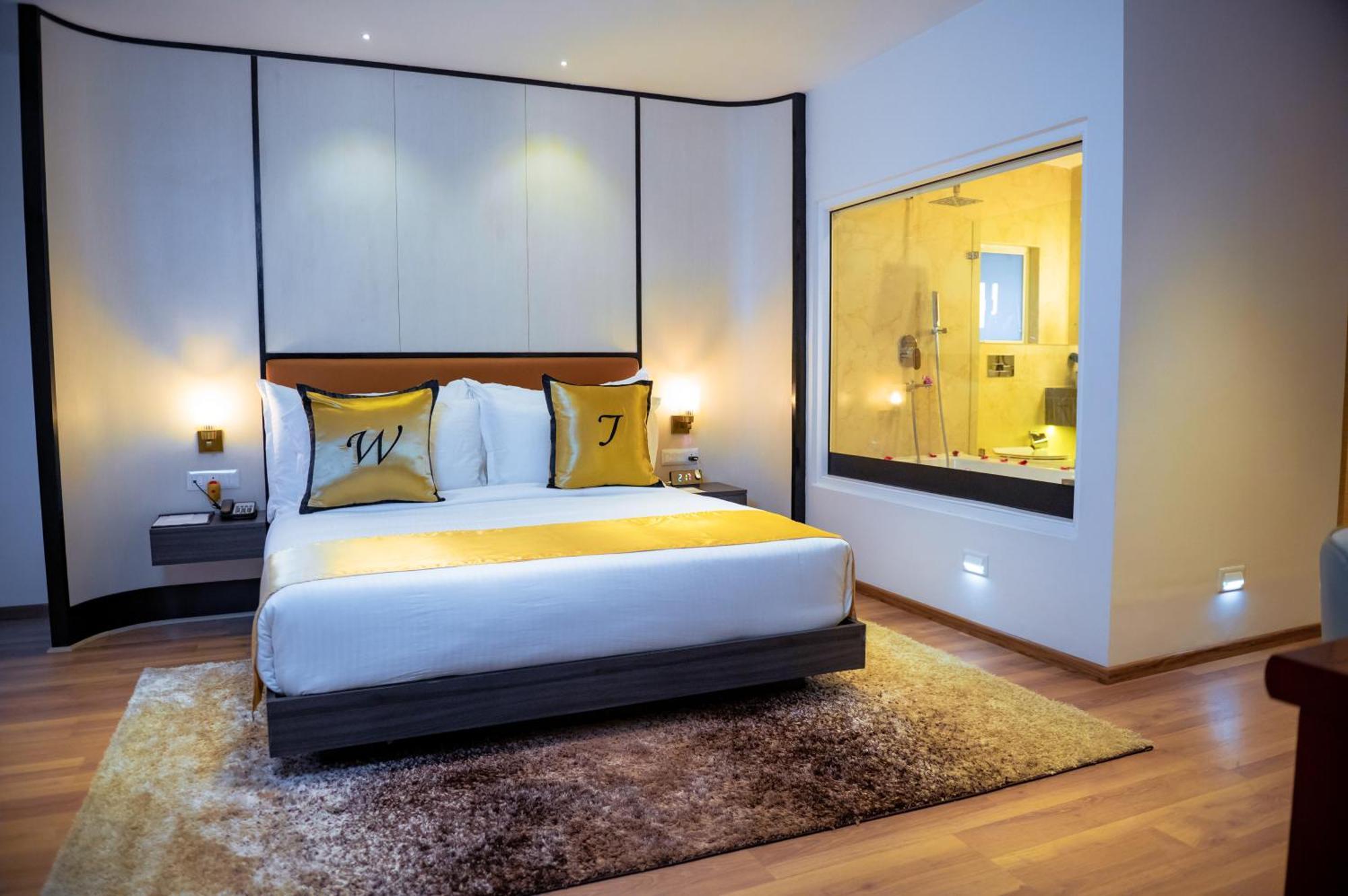 Shulem Boutique Hotel Dimāpur Buitenkant foto
